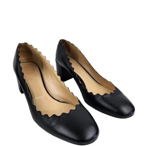 CHLOE black leather scalloped low heel pumps shoes Euro size 37 1/2 EUC - Picture 1 of 10